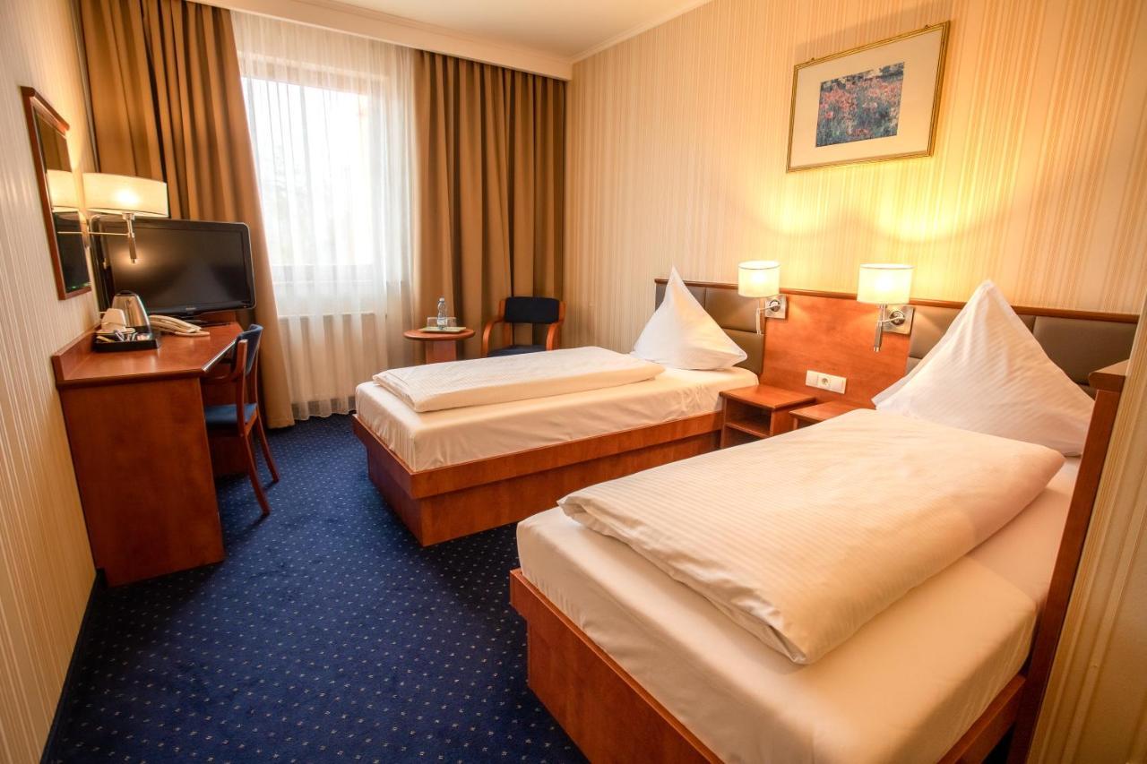 Business Hotel Vega ורוצלב מראה חיצוני תמונה