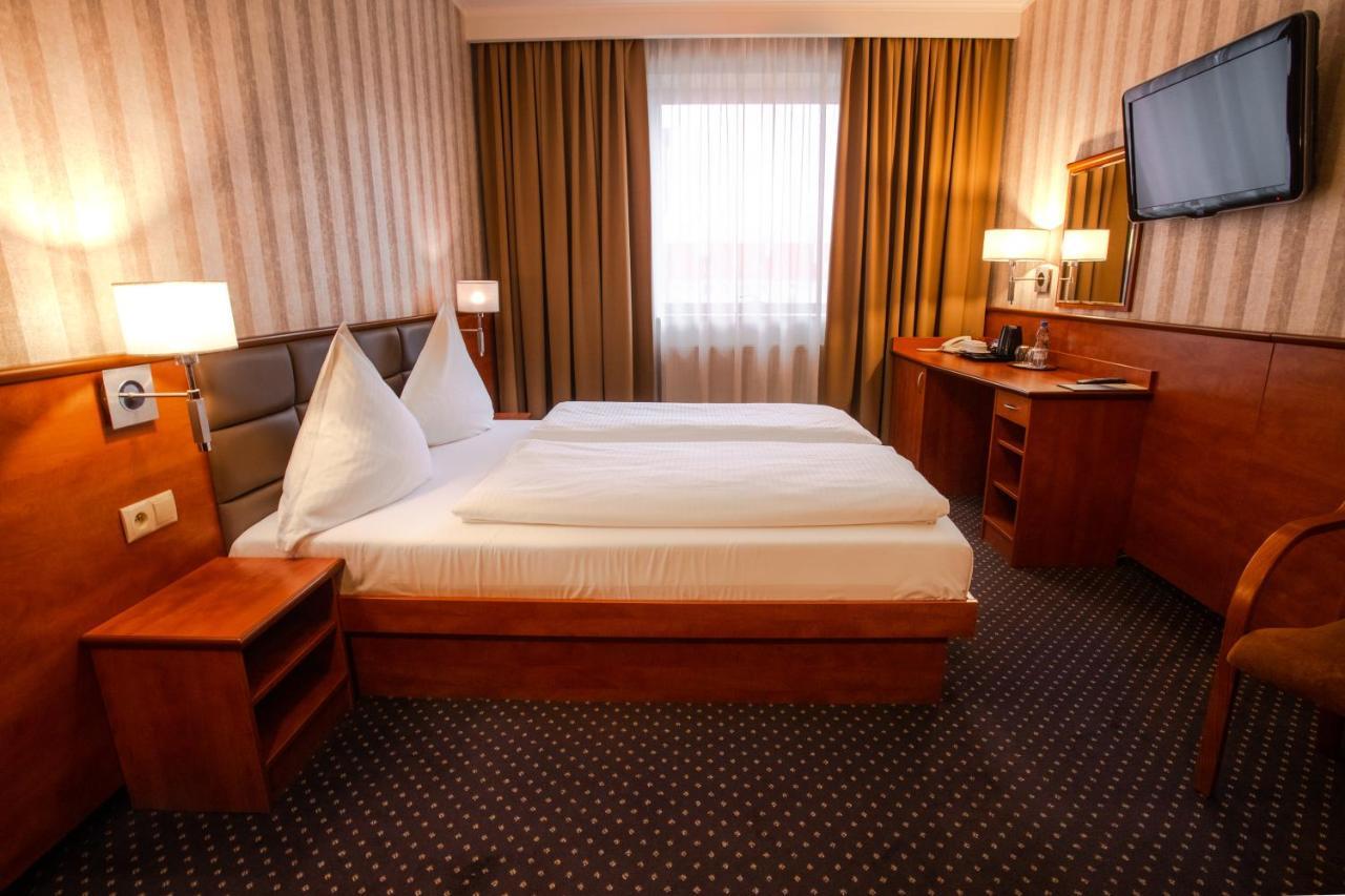 Business Hotel Vega ורוצלב מראה חיצוני תמונה