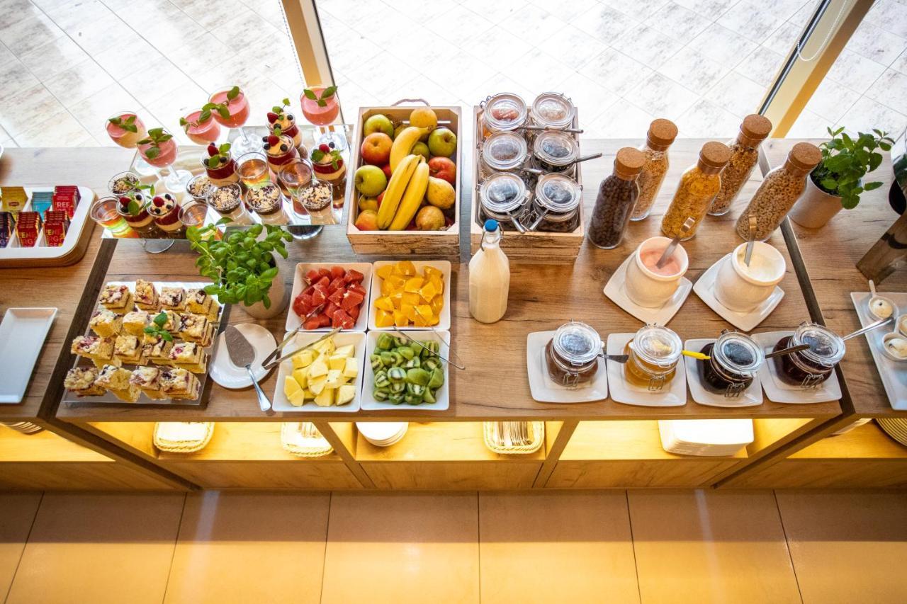 Business Hotel Vega ורוצלב מראה חיצוני תמונה