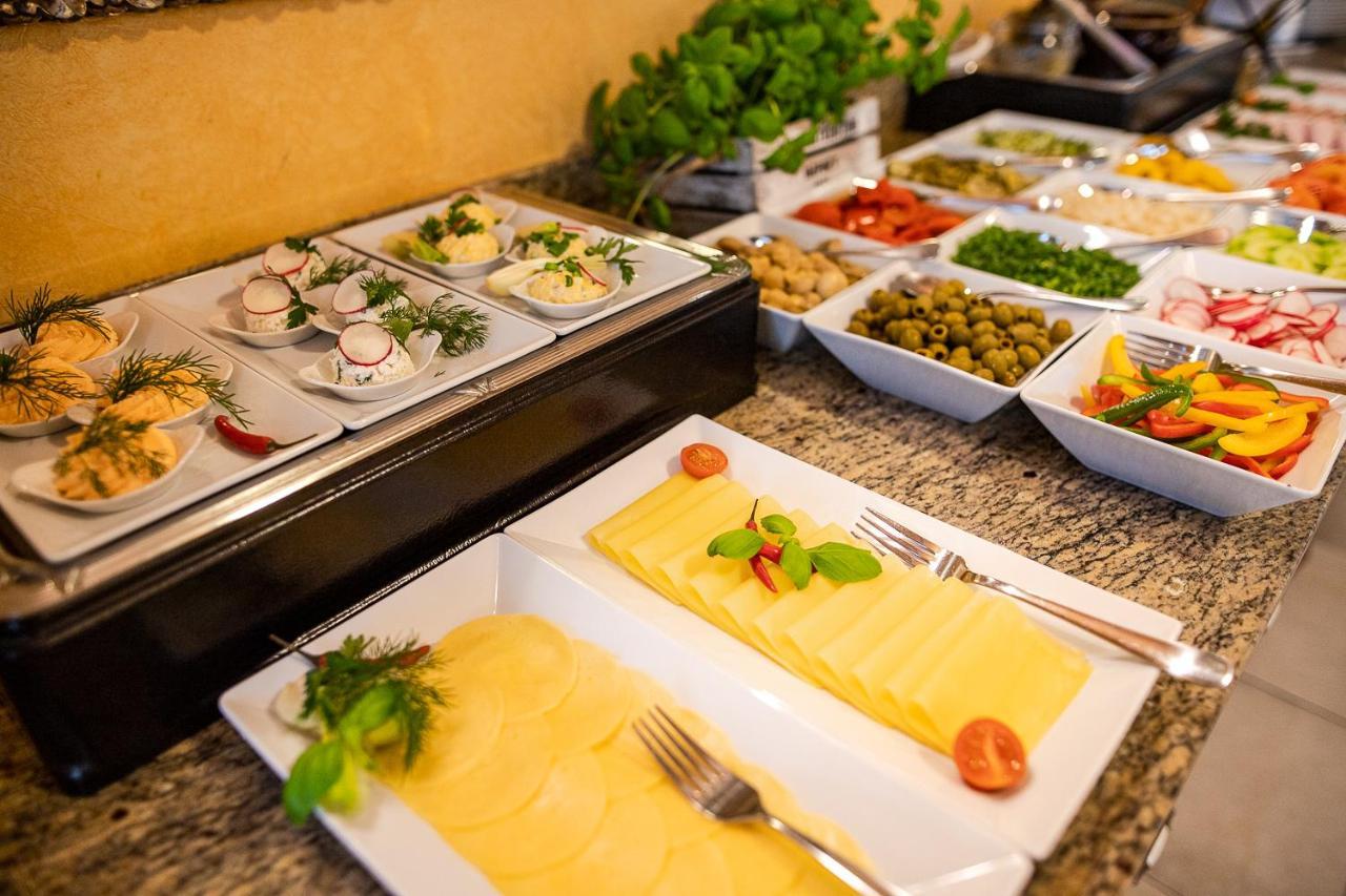Business Hotel Vega ורוצלב מראה חיצוני תמונה