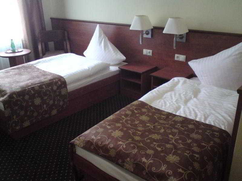 Business Hotel Vega ורוצלב מראה חיצוני תמונה